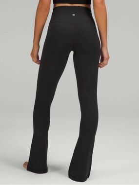 Mint🍀 Lululemon 6 Align High-Rise Mini Flare Pant 32” - Black Nulu